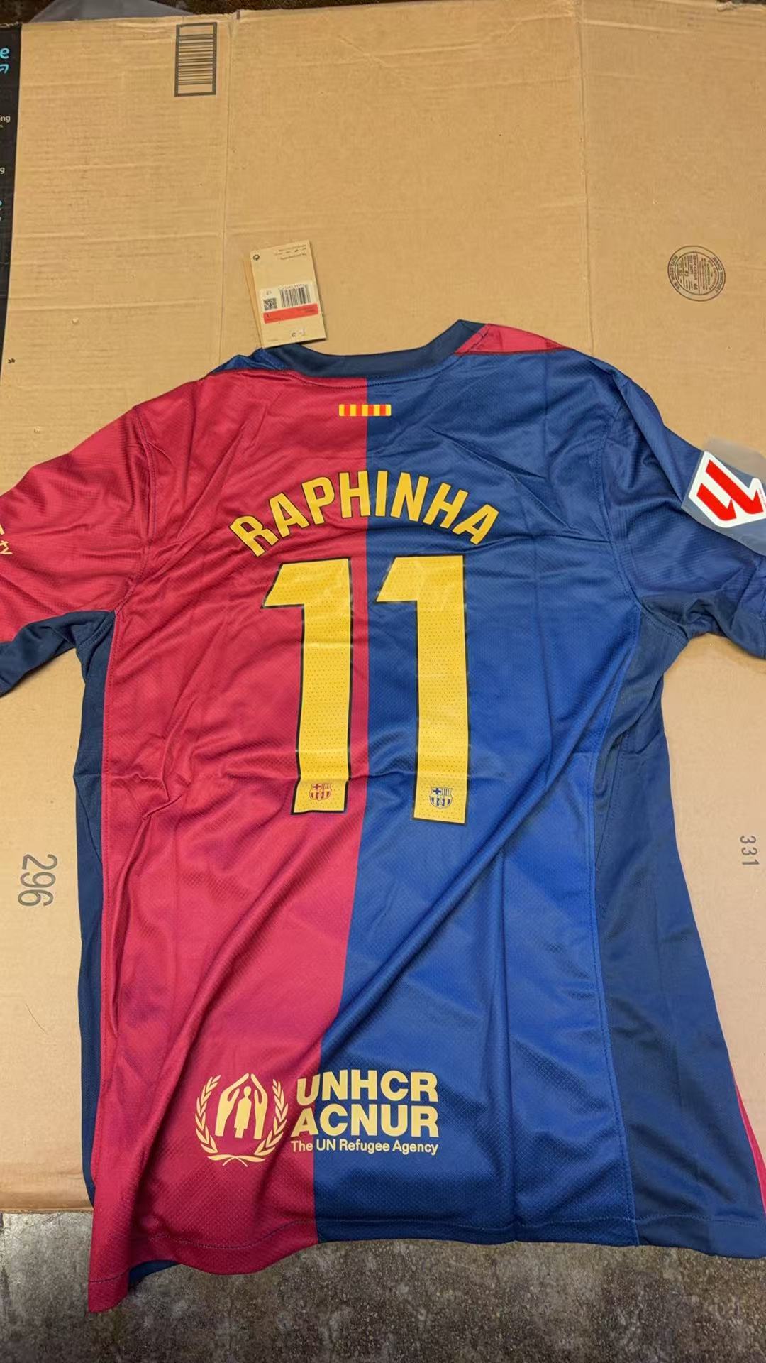 24/25 Barcelona Jersey Size L Raphinha #11
